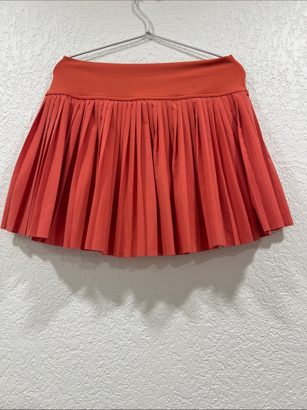 OFFLINE By Aerie All Aces Tennis Skort Bright Orange Pleated Athletic size Large - Picture 7 of 14